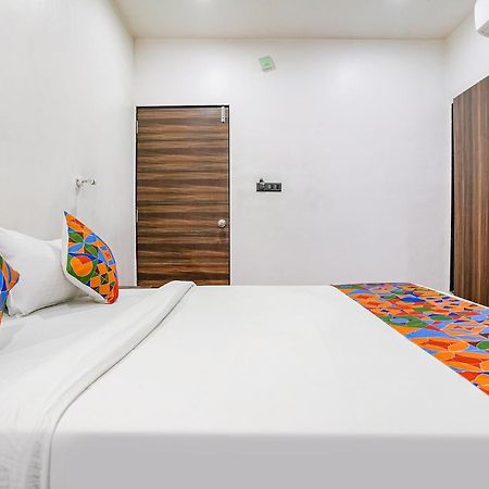 Fabhotel Lotus I 苏拉特 外观 照片