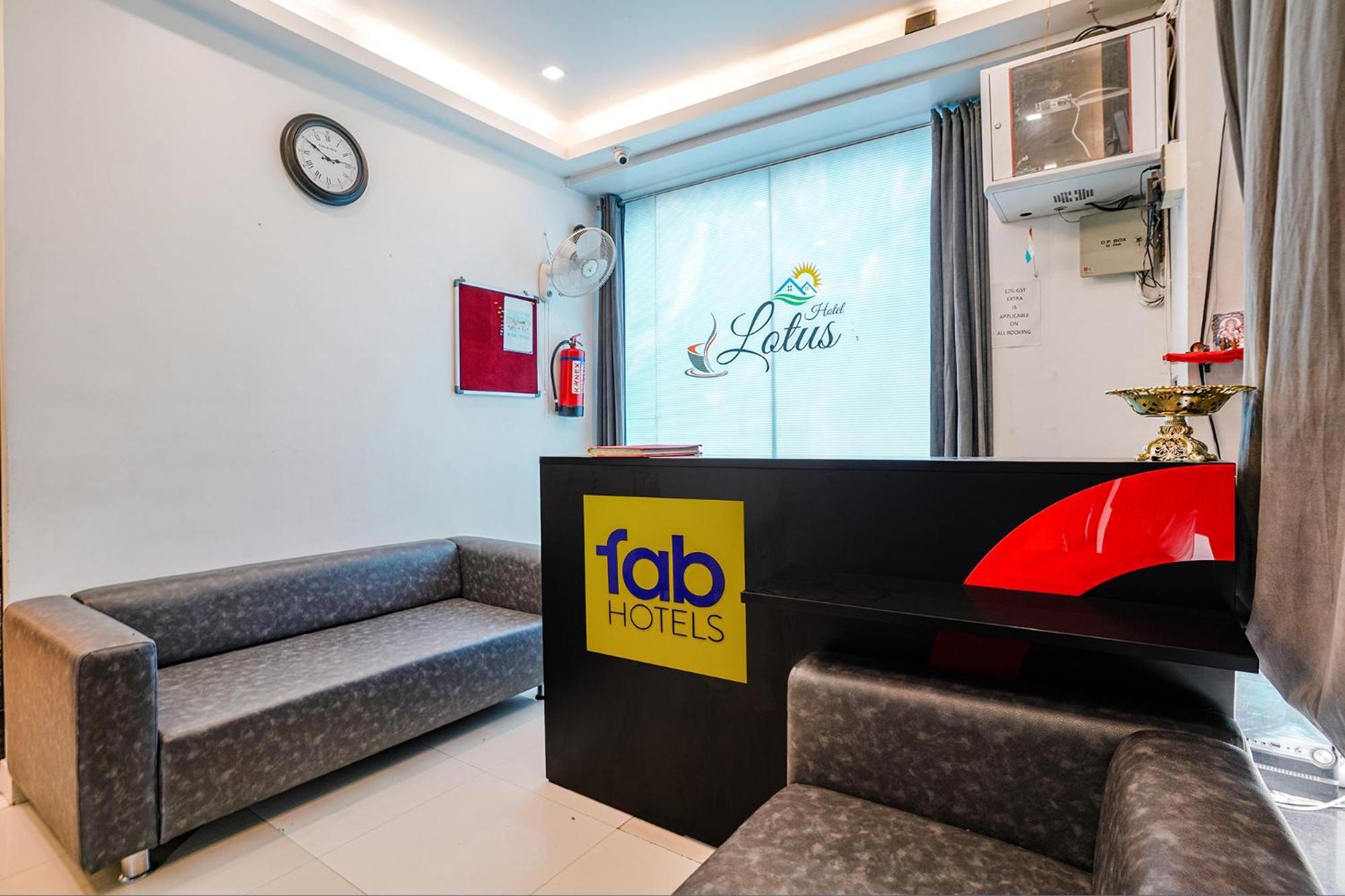 Fabhotel Lotus I 苏拉特 外观 照片